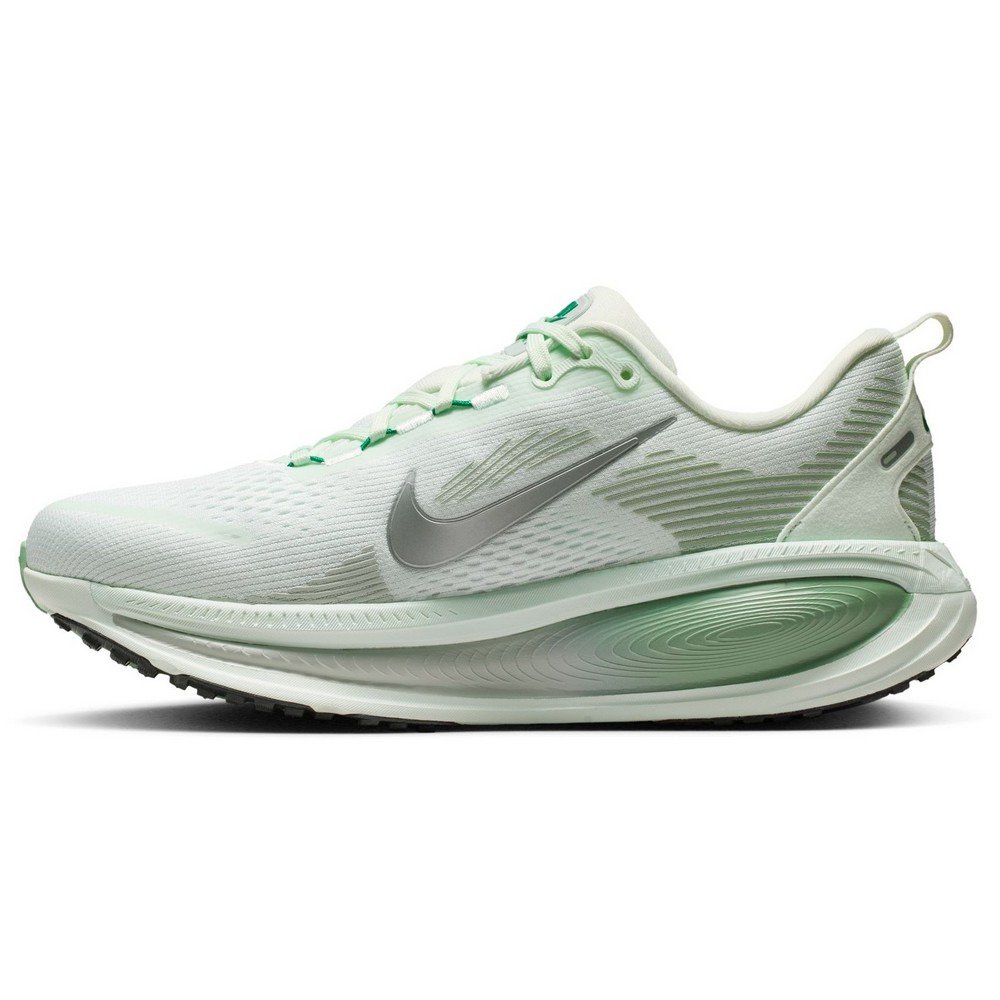 ナイキ（NIKE）（レディース）ランニングシューズ ジョギングシューズ ボメロ 18 グリーン HM6804-300