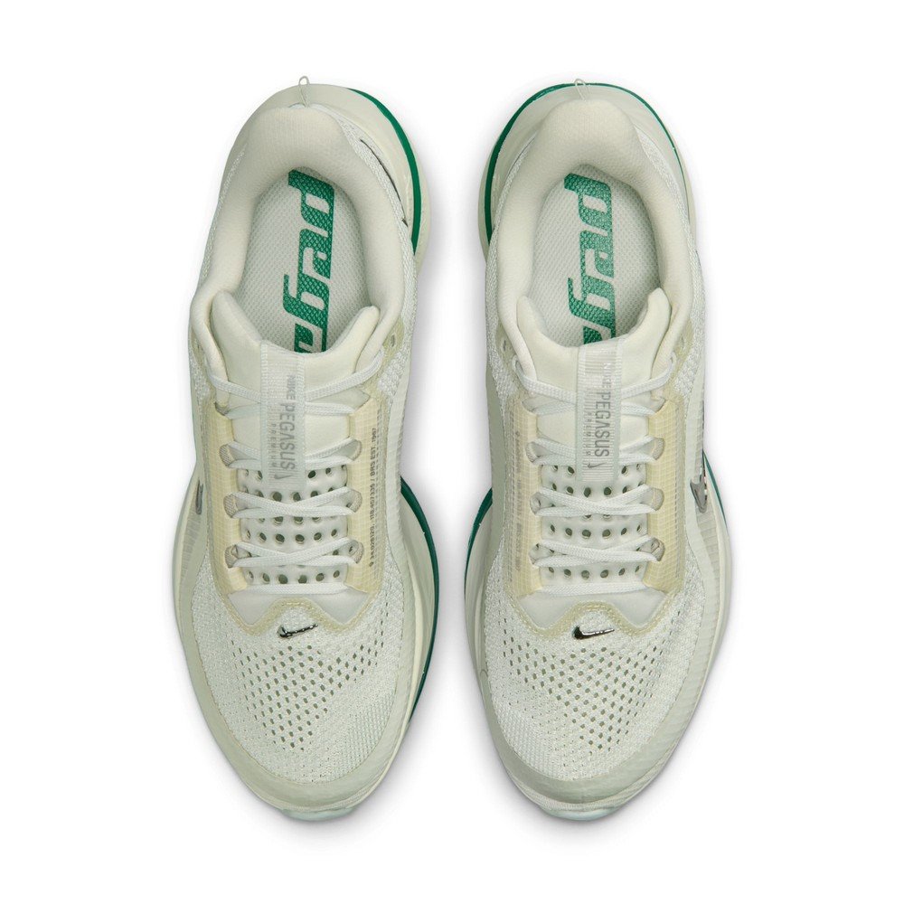 ナイキ（NIKE）（レディース）ランニングシューズ ジョギングシューズ