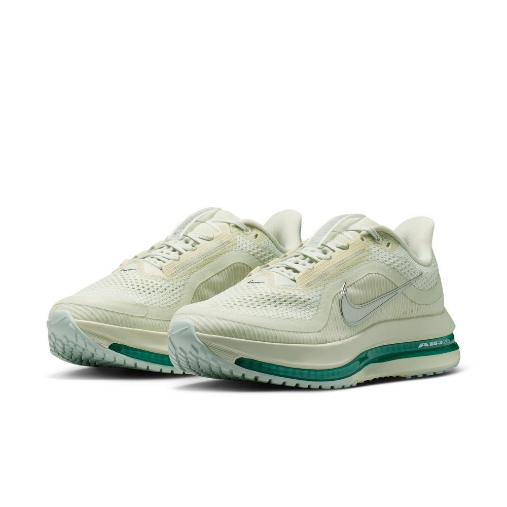 ナイキ（NIKE）（レディース）ランニングシューズ ジョギングシューズ