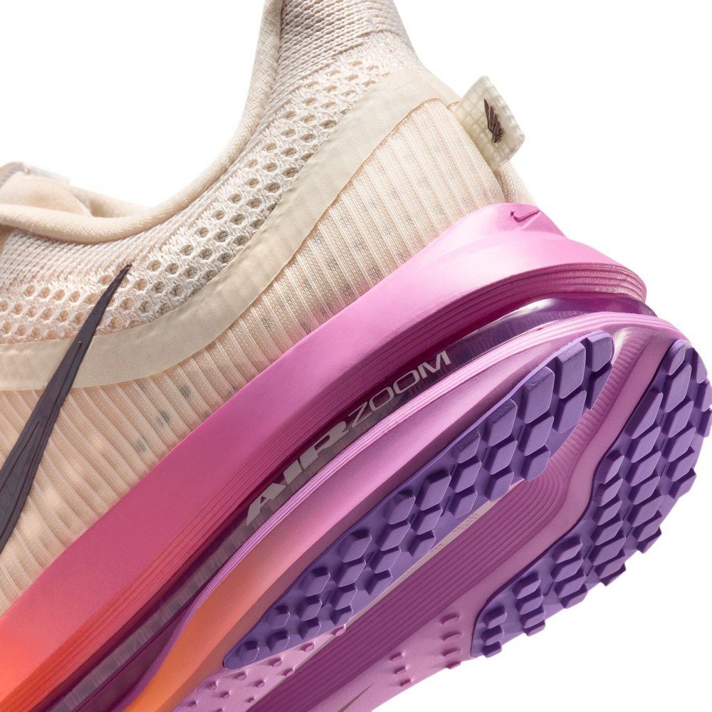 ナイキ（NIKE）（レディース）ランニングシューズ ジョギングシューズ ペガサス プレミアム ホワイト オレンジ HQ2593-113 スポーツ シューズ