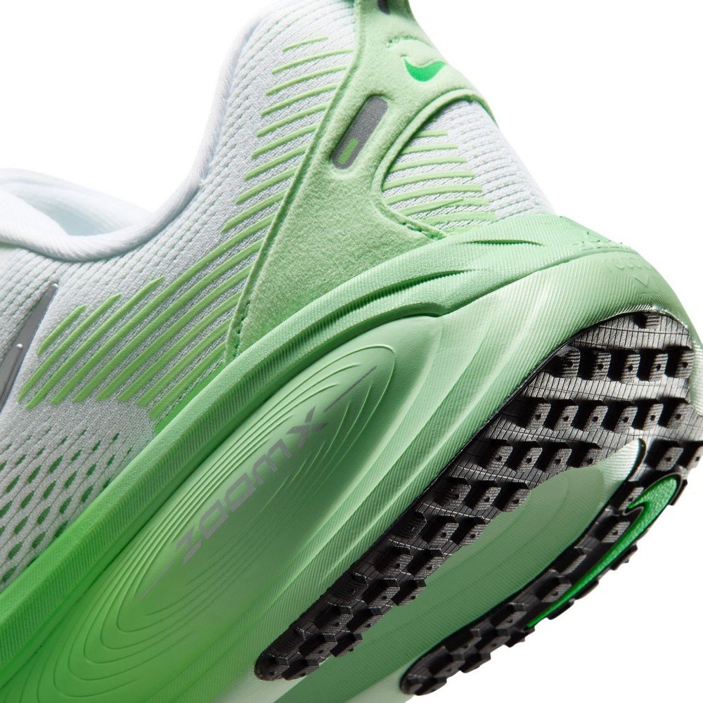 ナイキ（NIKE）（レディース）ランニングシューズ ジョギングシューズ ボメロ 18 グリーン ホワイト HM6804-117 トレーニング シューズ スポーツ