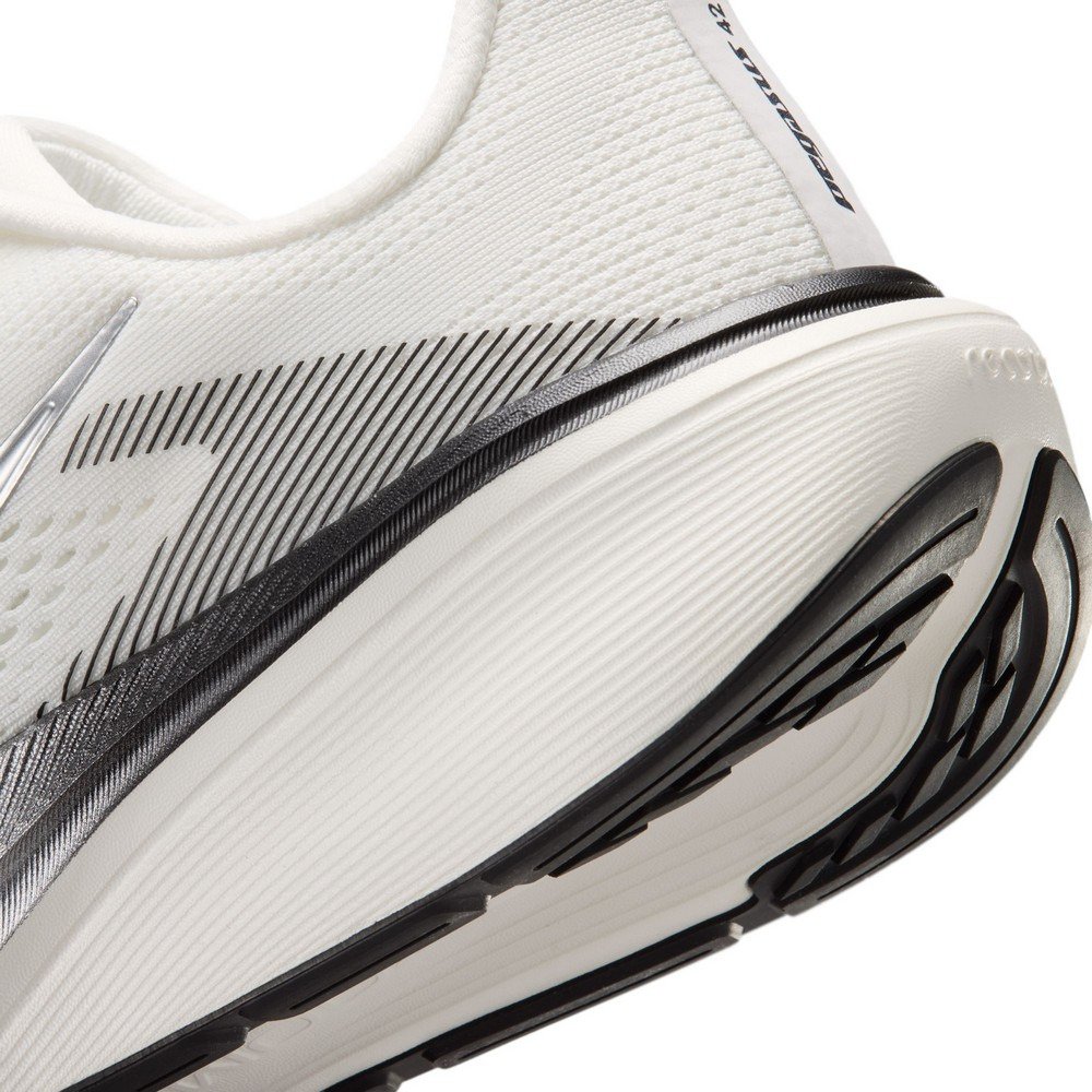 ナイキ（NIKE）（レディース）ランニングシューズ ジョギングシューズ エア ズーム ペガサス 42 ホワイト ESS IR0298-100 スポーツ シューズ トレーニング