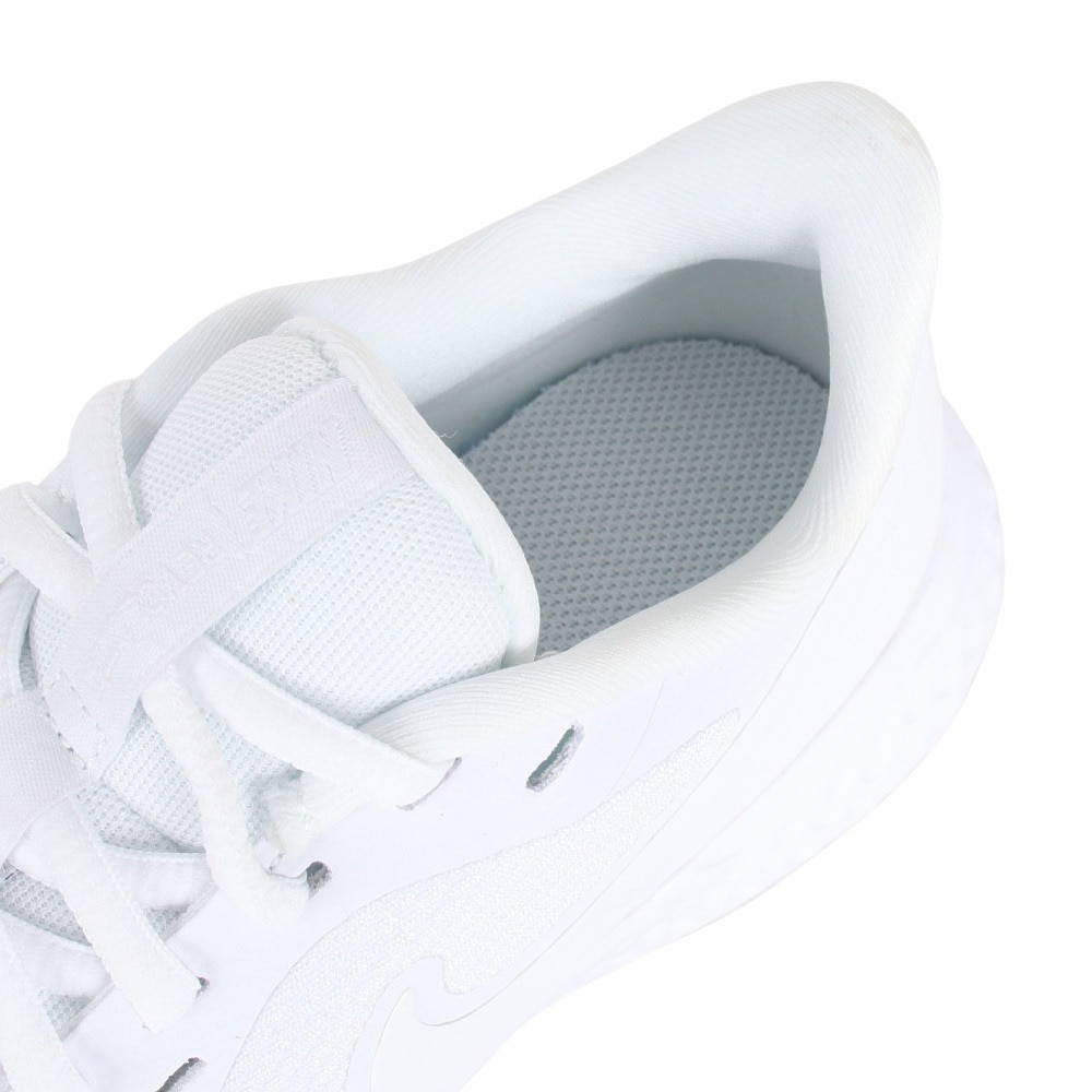 ナイキ（NIKE）（レディース）スポーツシューズ レボリューション 5 BQ3207-104SP20 白 ランニング マラソン