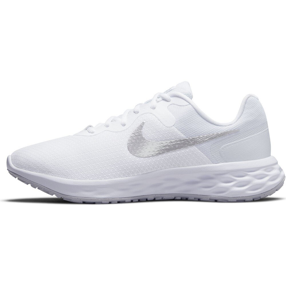 ナイキ（NIKE）（レディース）スポーツシューズ ランニングシューズレボリューション 6 NN DC3729-101