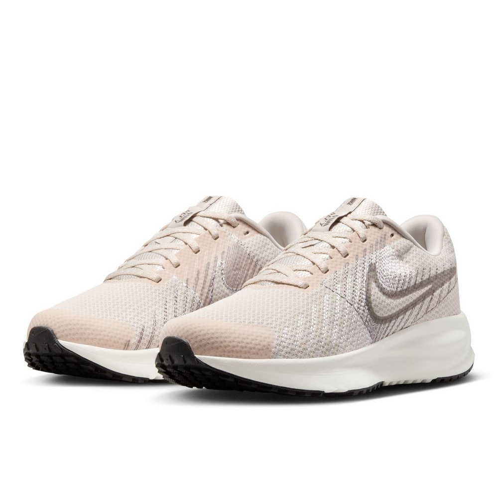 ナイキ（NIKE）（レディース）スポーツシューズ ランニングシューズ ラン DEFY HM9593-100