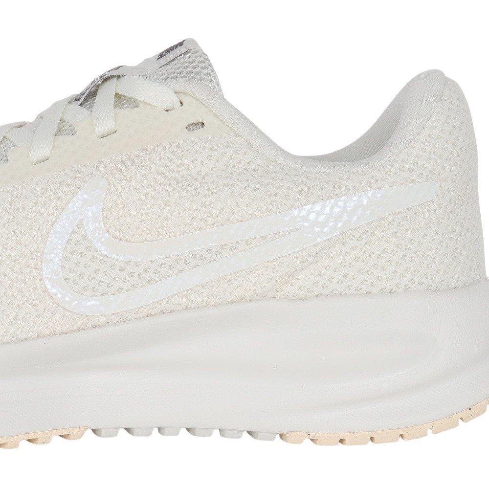 ナイキ（NIKE）（レディース）スポーツシューズ ランニングシューズ