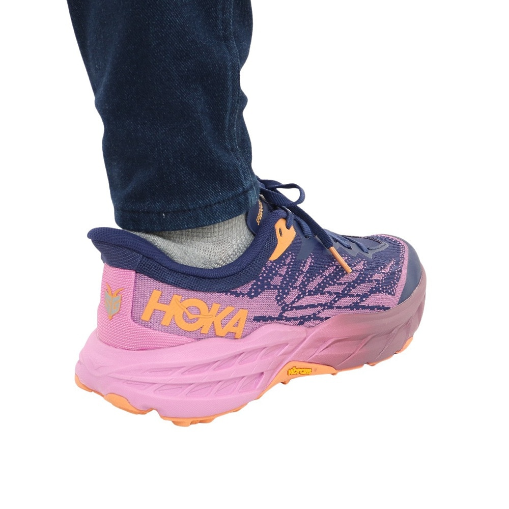 ホカ（HOKA）（レディース）ランニングシューズ スピードゴート 5 レギュラー ネイビー ピンク 1123158-BBCY スニーカー トレイラン 軽量 厚底 山登道