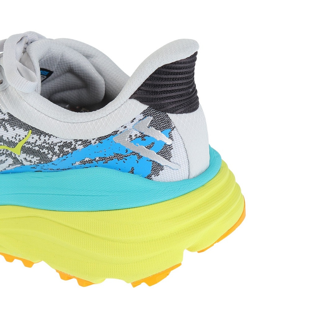 ホカ（HOKA）（レディース）ランニング シューズ スティンソン 7 レギュラー ホワイト イエロー 1141531-WEPR スニーカー トレイル オフロード 軽量 通気性