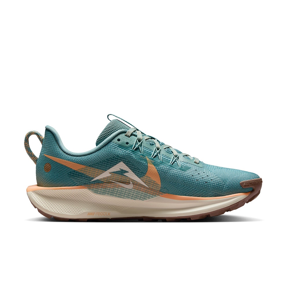 ナイキ（NIKE）（レディース）ランニングシューズ トレランシューズ ペガサス トレイル 5 サックス DV3865-010 スニーカー