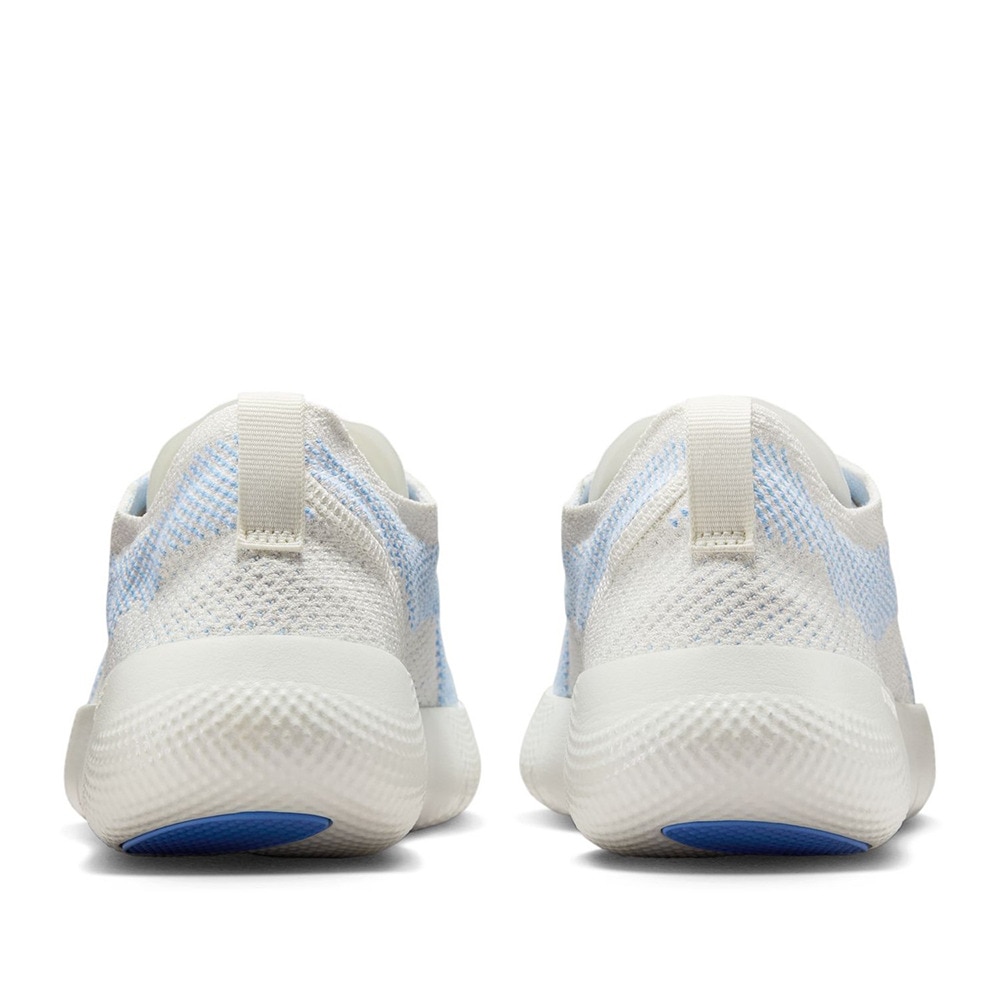 ナイキ（NIKE）（レディース）ランニングシューズ スポーツシューズ フリー 2025 SE IB8138-030
