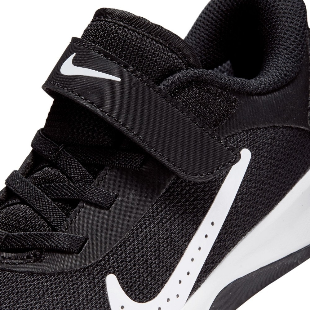 ナイキ（NIKE）（キッズ）リトルキッズシューズ OMNI マルチ コート PS ブラック DM9026-002 スニーカー
