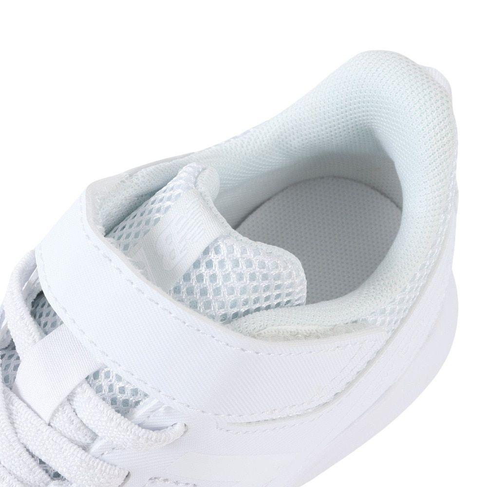ニューバランス（new balance）（キッズ）ジュニア スニーカー 白 マジックテープ YT570LW3W 570 v3 ホワイト ランニングシューズ 
