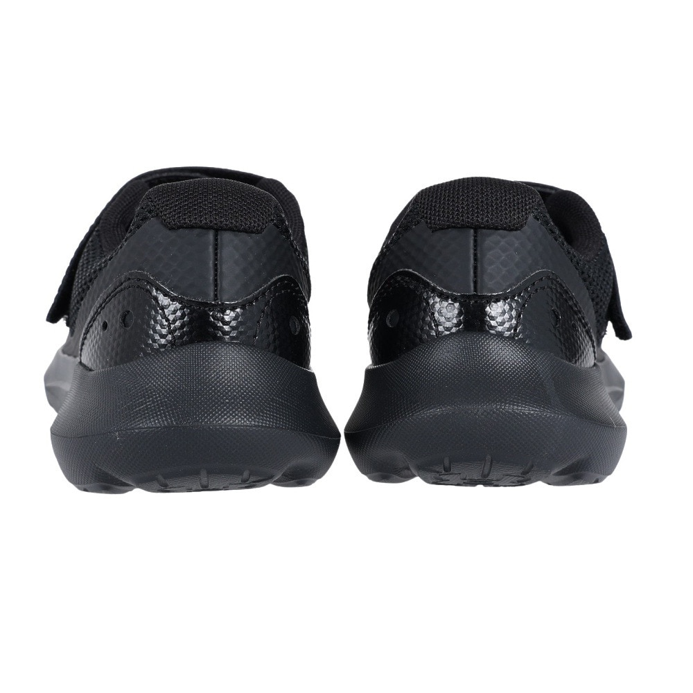 アンダーアーマー（UNDER ARMOUR）（キッズ）ジュニア シューズ サージ 3 AC ブラック 3024990 002 スニーカー スポーツ 軽量 ベルクロ ベルト付き 運動