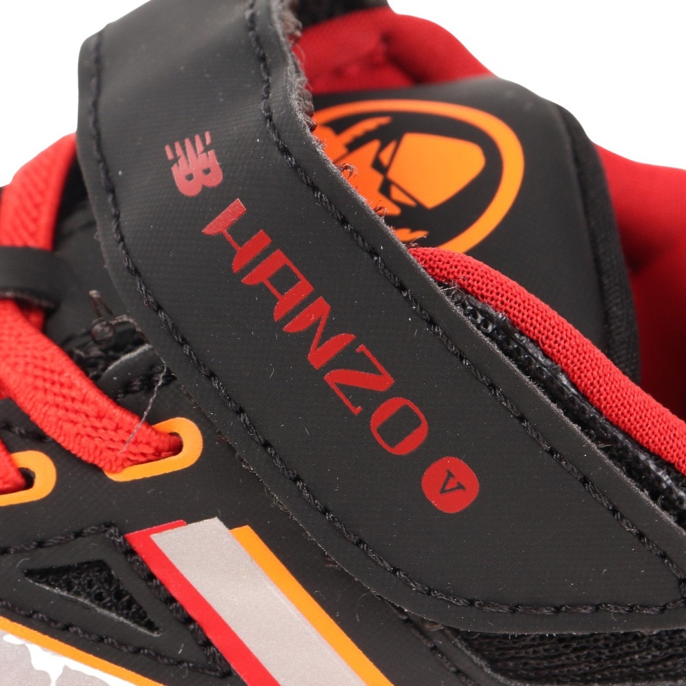 ニューバランス（new balance）（キッズ）ジュニア スポーツ シューズ ハンゾーV Hanzo V V2 ブラック レッド PXHANVC2M スニーカー ベルクロ ベルト付き 軽量