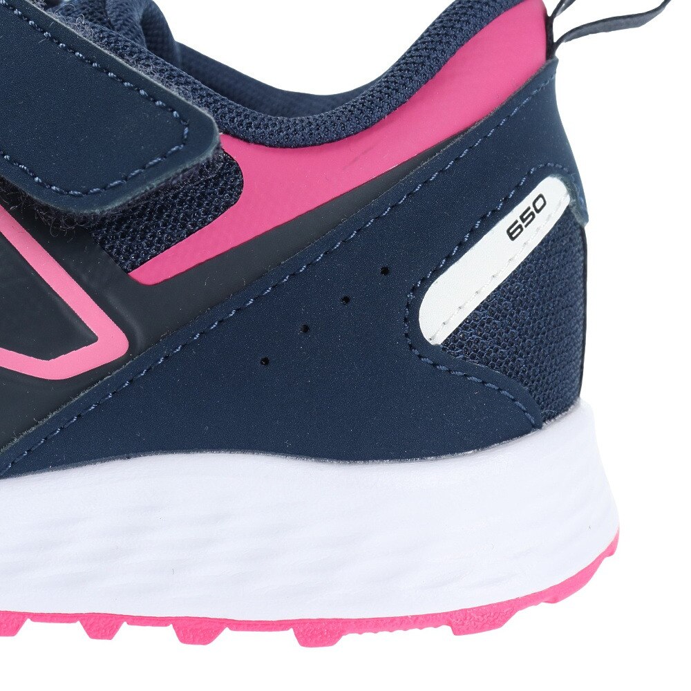 ニューバランス（new balance）（キッズ）ジュニア ランニングシューズ YU650 ネイビー ピンク YU650NP1W スニーカー スポーツ ベルクロ ベルト付き 登校 