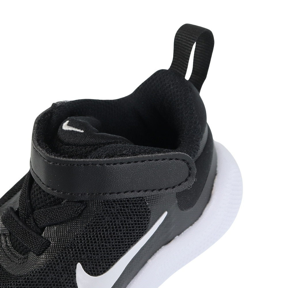 ナイキ（NIKE）（キッズ）ジュニア スポーツ シューズ レボリューション7TDV ブラック ホワイト FB7691-003 ベルクロ ベルト付き スニーカー 面ファスナー 