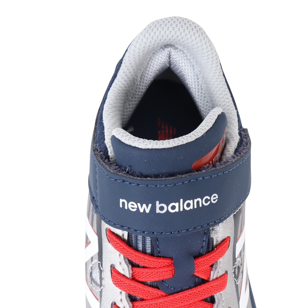 ニューバランス（new balance）（キッズ）ジュニアスポーツシューズ ハンゾーV v3 シルバー PXHANVT3M スニーカー ベルクロ ベルト付き 軽量 耐久性 屈曲性