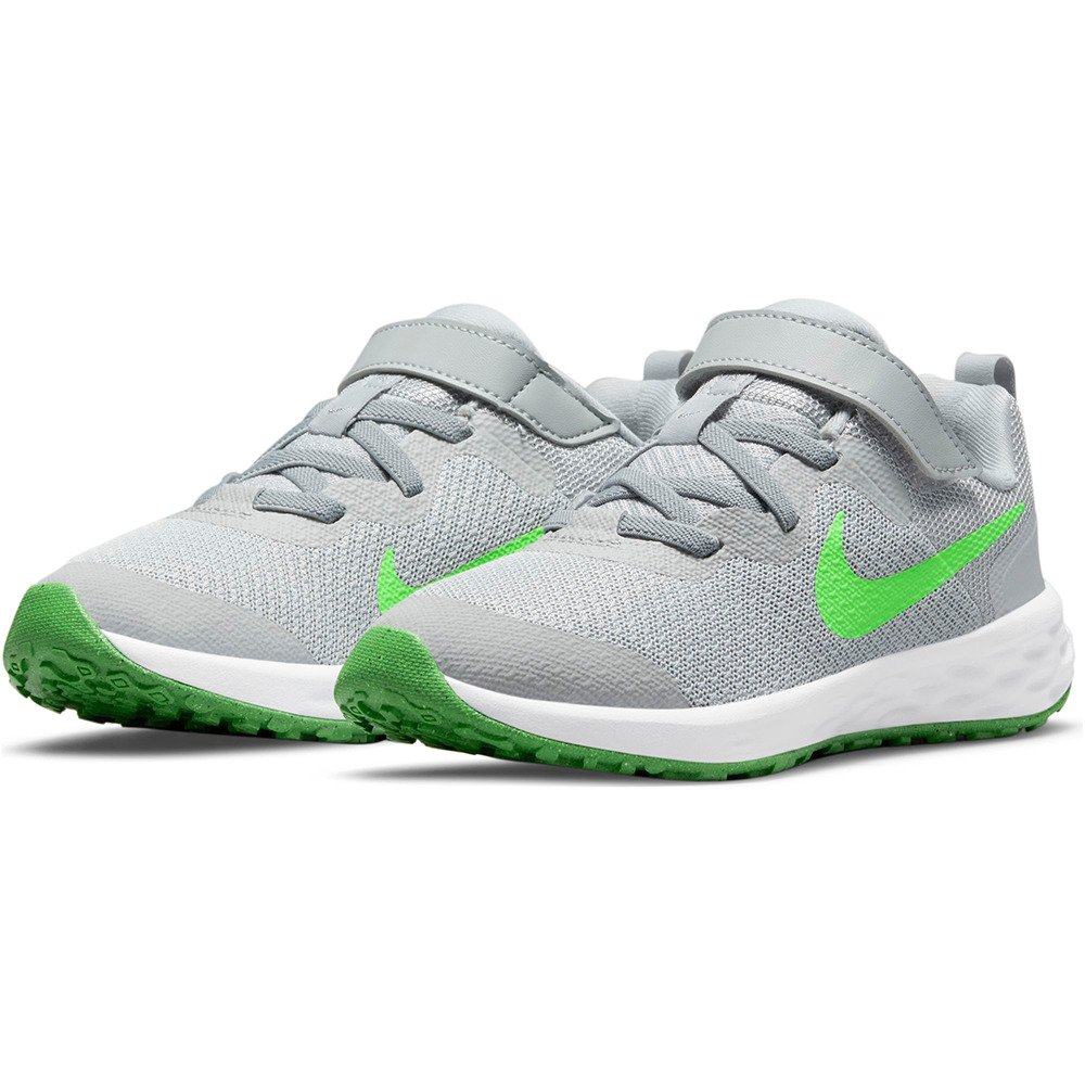 ジュニアスポーツシューズ ベルクロ ベルト付き スニーカー レボリューション 6 Nn Psv Dd1095 009 ナイキ スポーツ用品はスーパースポーツゼビオ