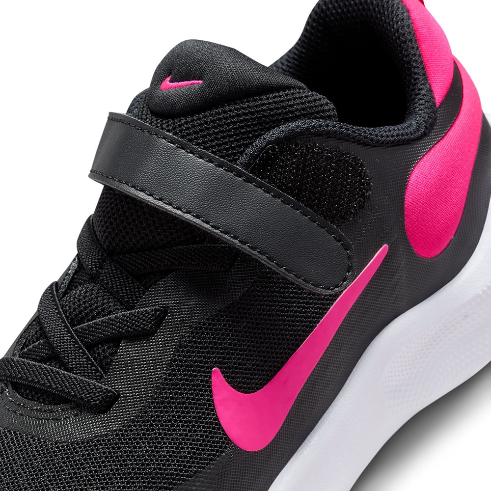 ナイキ（NIKE）（キッズ）ジュニア スポーツ シューズ レボリューション7PSV ブラック ピンク FB7690-002 ベルクロ ベルト付き スニーカー 面ファスナー 運動