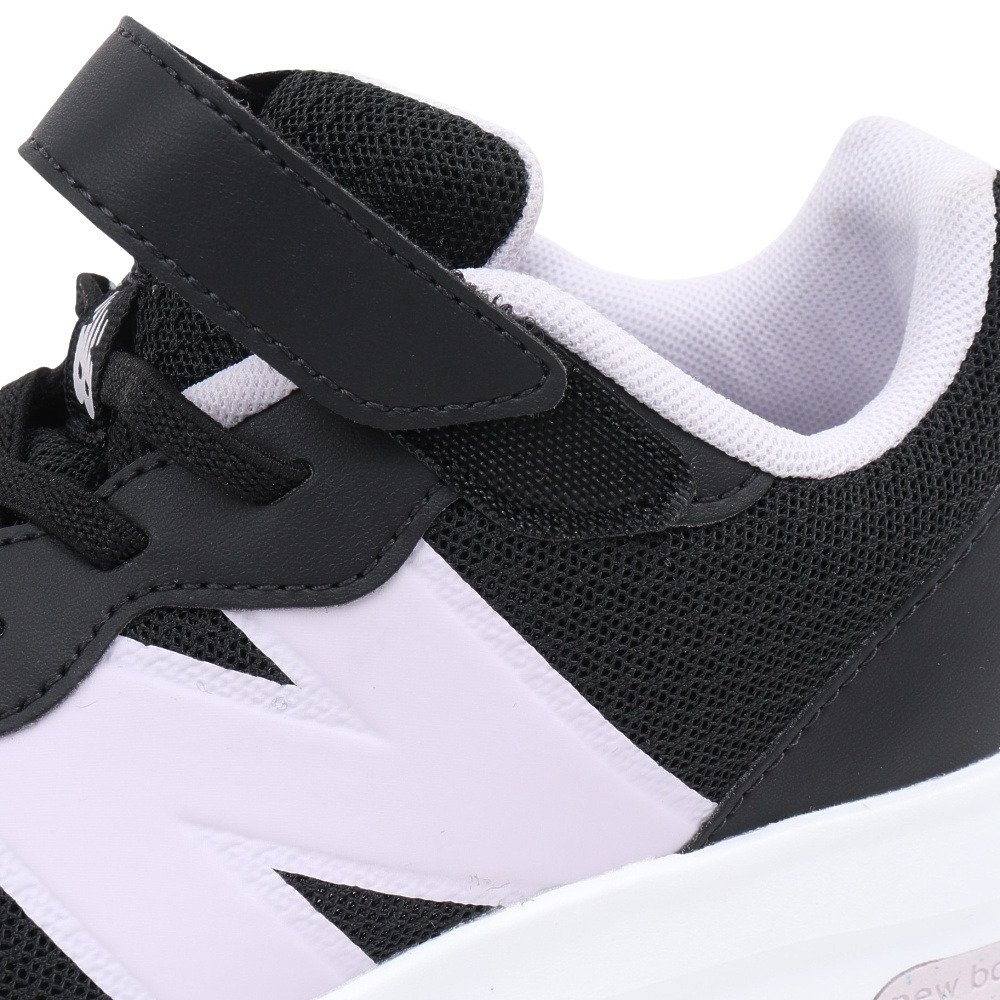 ニューバランス（new balance）（キッズ）ジュニア スポーツシューズ