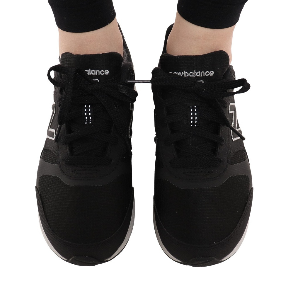 ニューバランス（new balance）（レディース）レディース スニーカー ウォーキングシューズ Walking 880 v5 GTX B5 WW880GB5 2E ブラック 黒 ゴアテックス