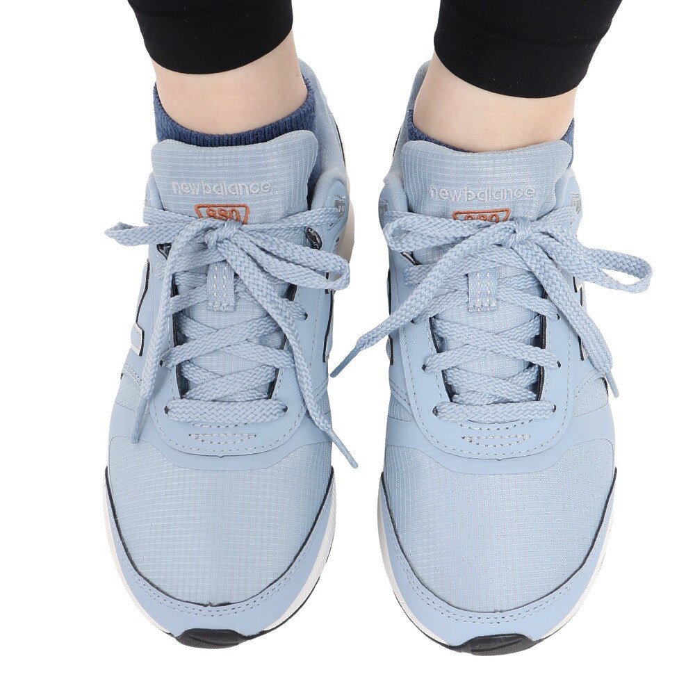 ニューバランス（new balance）（レディース）スニーカー Walking 880 v5 GTX ブルー WW880GL52E ウォーキング スポーツ シューズ 防水 耐滑性 雨天 雨