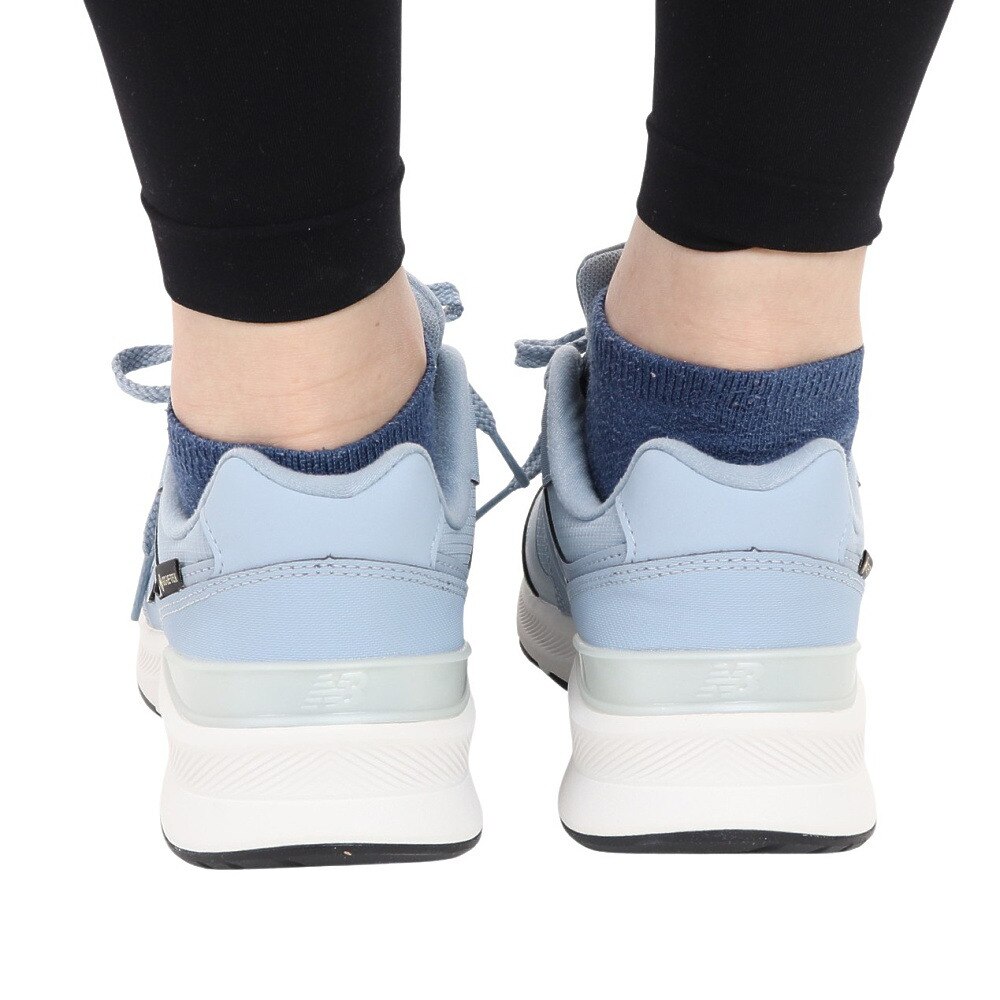 ニューバランス（new balance）（レディース）スニーカー Walking 880 v5 GTX ブルー WW880GL52E ウォーキング スポーツ シューズ 防水 耐滑性 雨天 雨