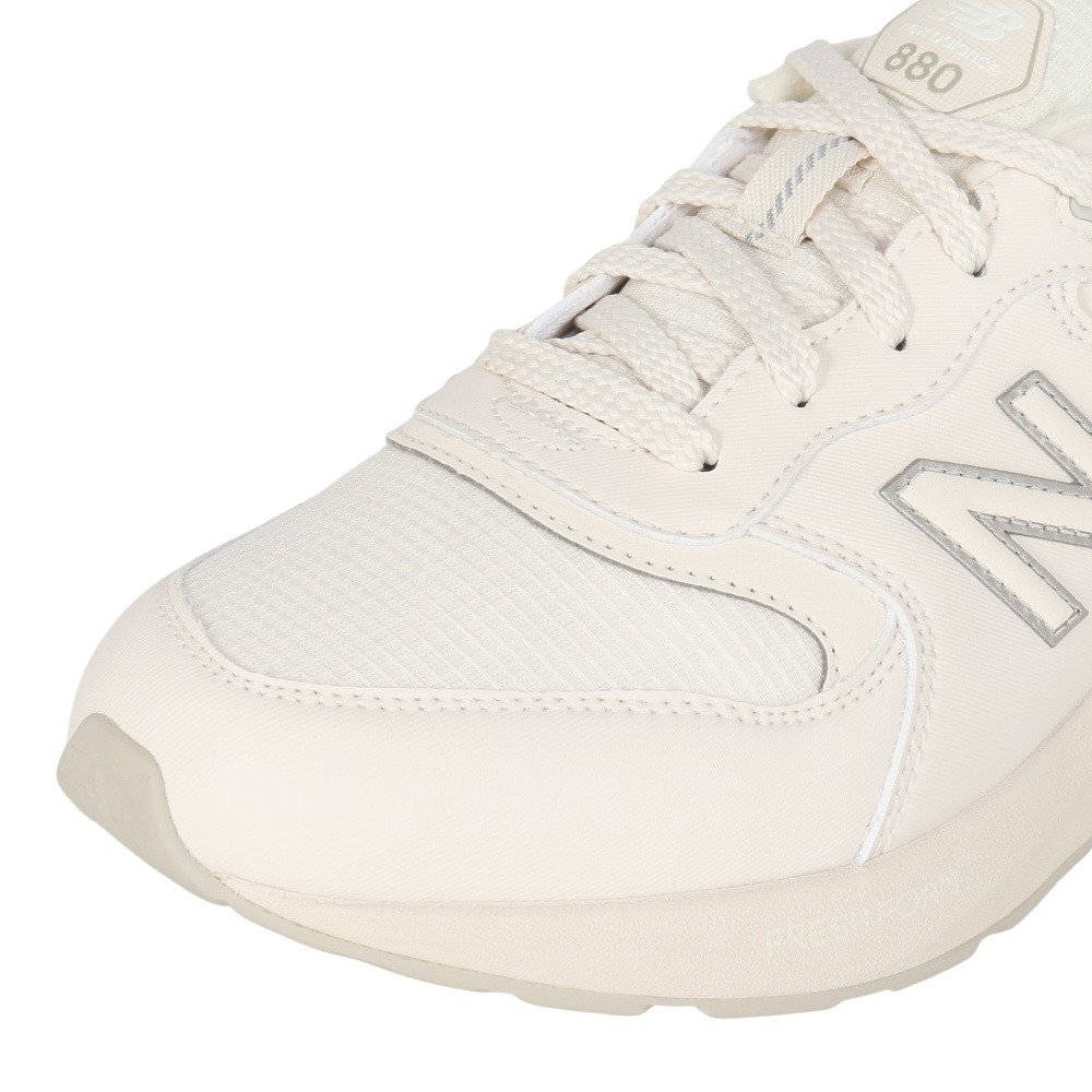 ニューバランス（new balance）（レディース）スニーカー ウォーキングシューズ ウォーキング フレッシュ フォーム X 880 v7  ベージュ U880G6UD 2E 防水