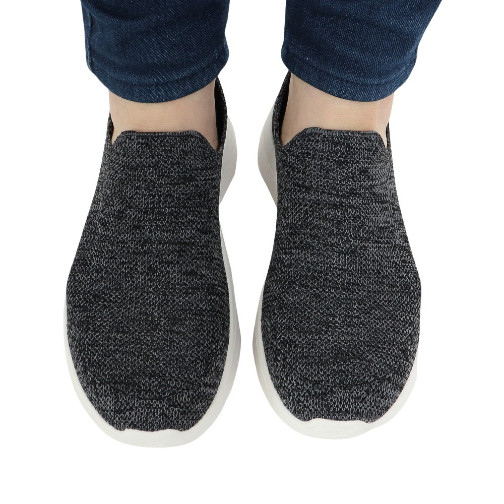 スケッチャーズ（SKECHERS）（レディース）ウォーキングシューズ ゴー ウォーク フレックス ベラ 124961-BKW