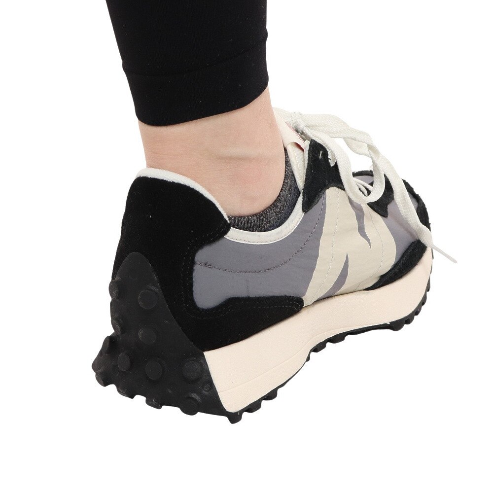 ニューバランス ニューバランス New Balance メンズ スニーカー 黒 327 ブラック グレー Ms327ci D 厚底 ナイロン スエード リンクコーデ オールシーズン 通勤 通学 スポーツ用品はスーパースポーツゼビオ