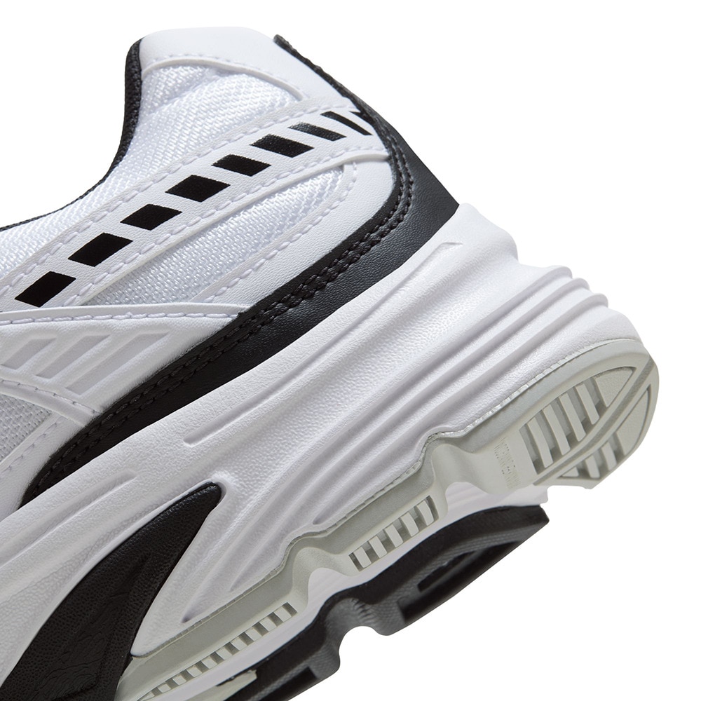 ナイキ（NIKE）（メンズ）スニーカー スポーツシューズ イニシエーター 394055-100