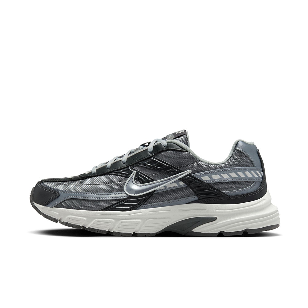 ナイキ（NIKE）（メンズ）スニーカー スポーツシューズ イニシエーター IB3083-001