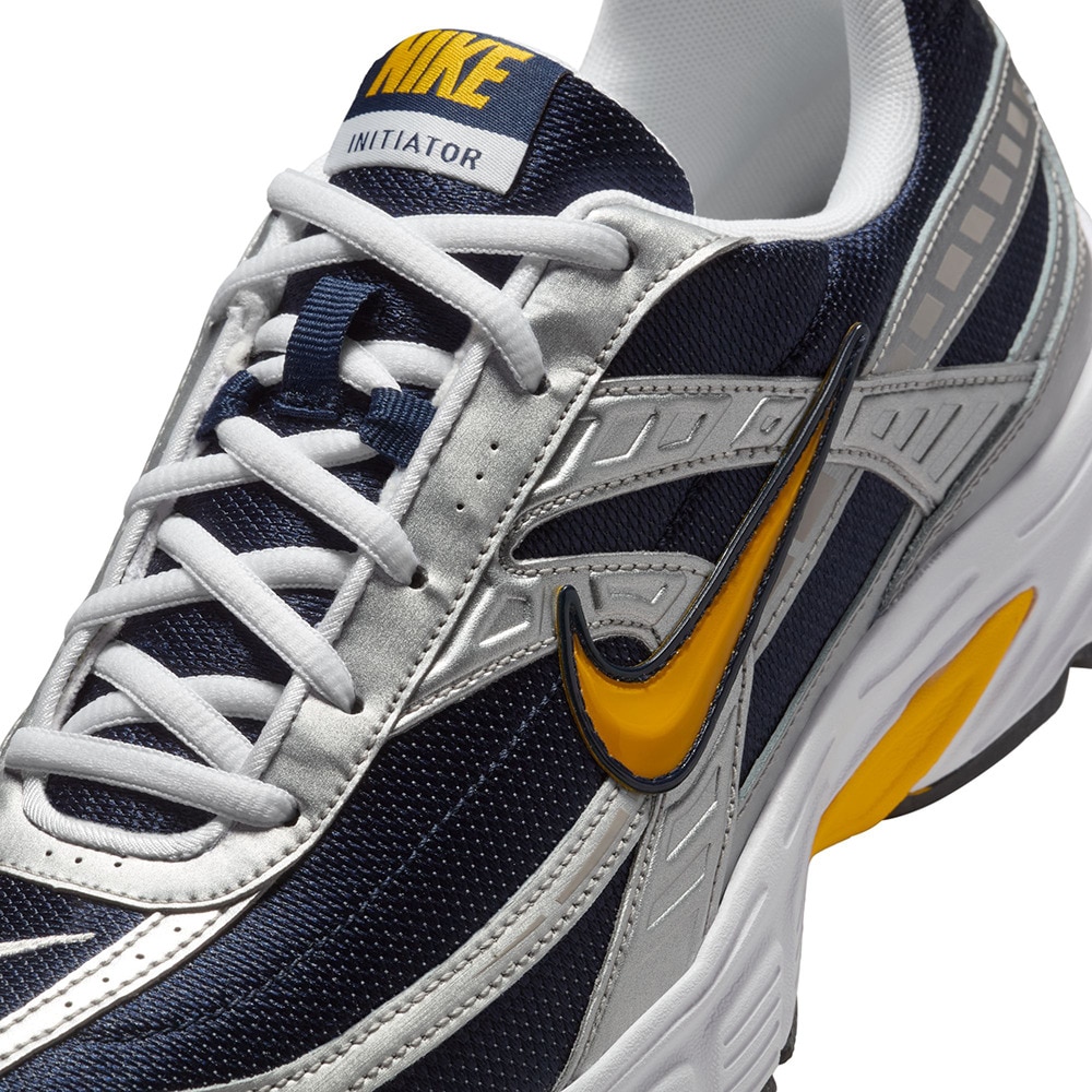 ナイキ（NIKE）（メンズ）スニーカー スポーツシューズ イニシエーター IB4467-451