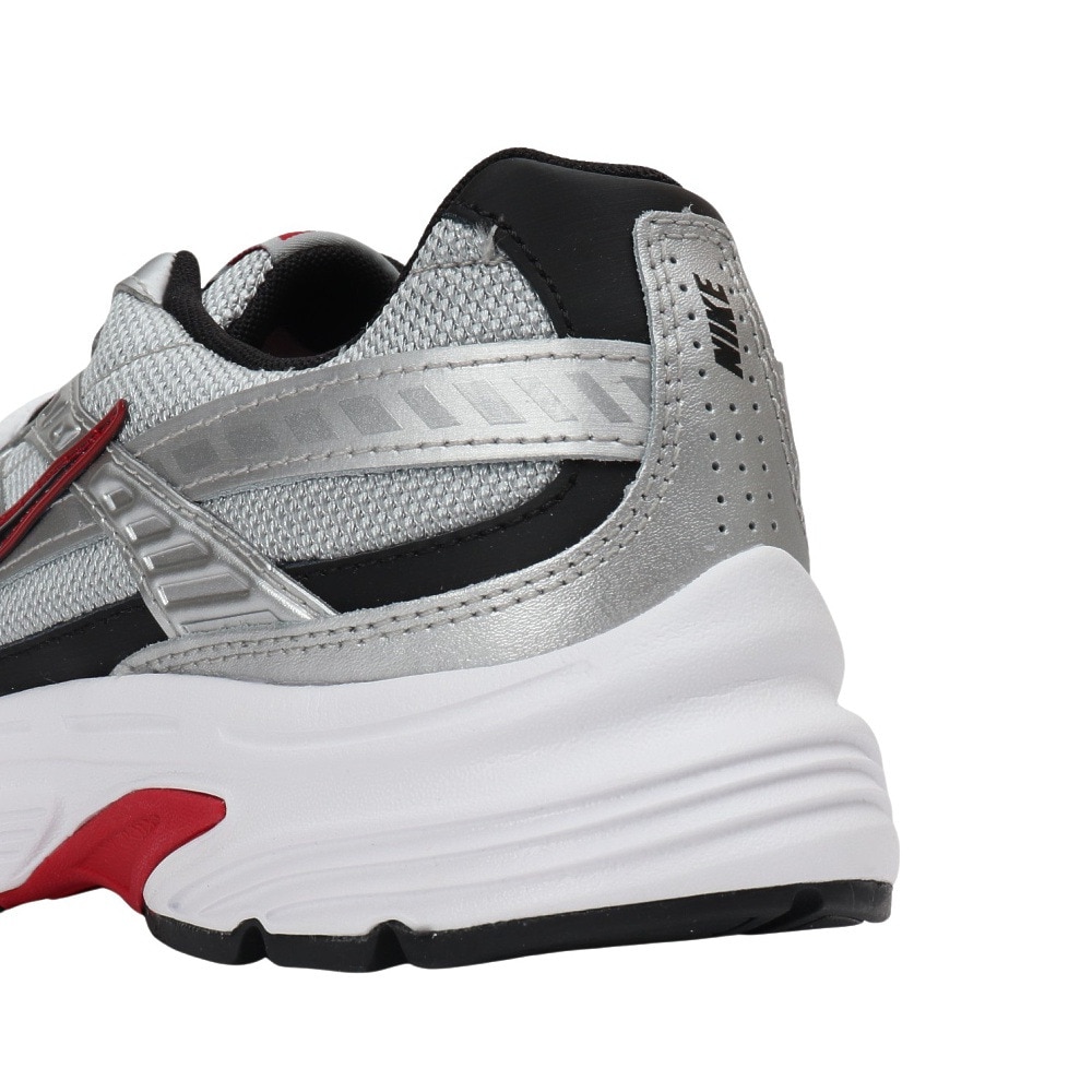 ナイキ（NIKE）（メンズ）スニーカー スポーツシューズ イニシエーター シルバー 394055-001 柔軟性 サポート性 快適性 クッション性