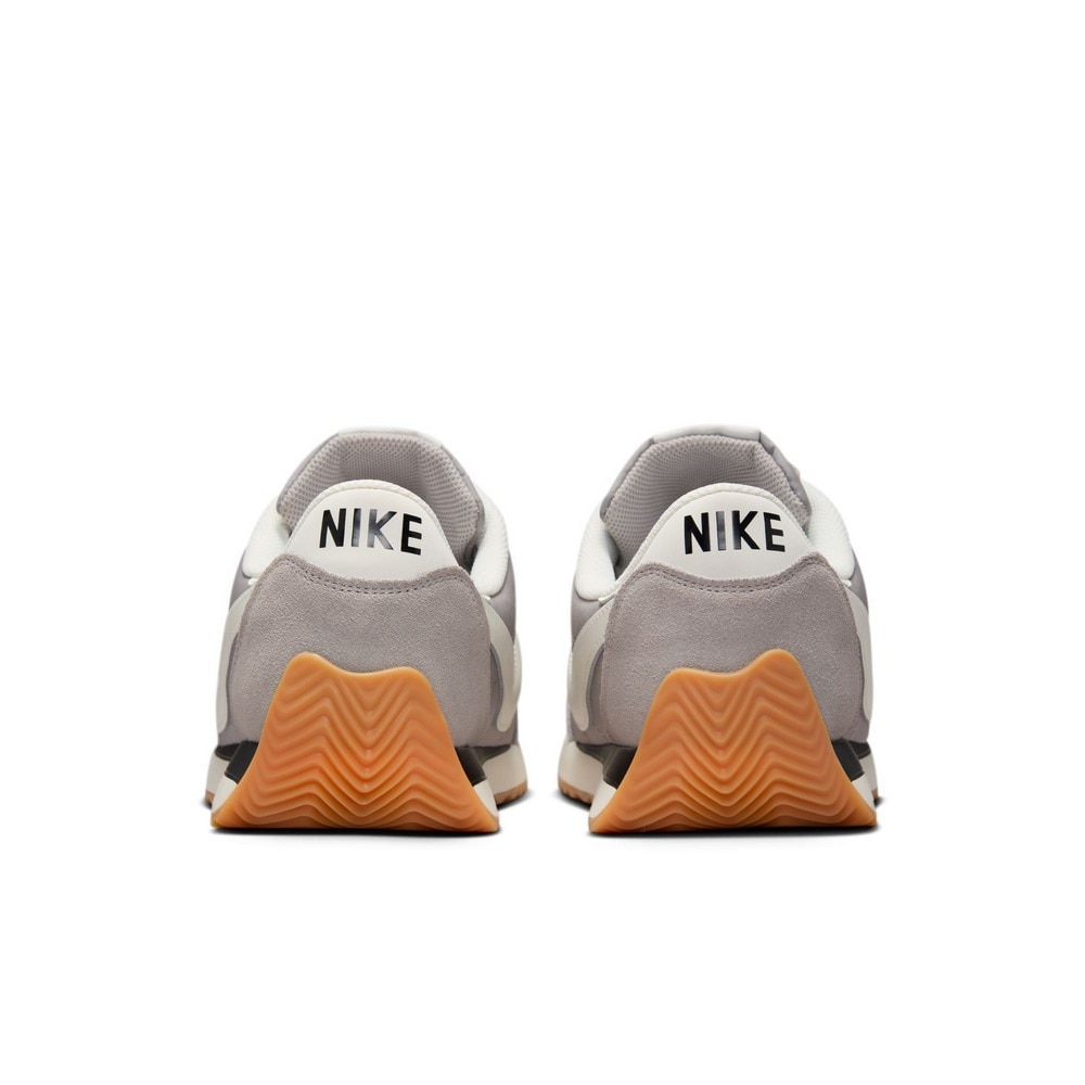 ナイキ（NIKE）（メンズ）スニーカー スポーツシューズ パシフィック グレー HQ2052-003 スポーツ カジュアルシューズ 快適 履き心地
