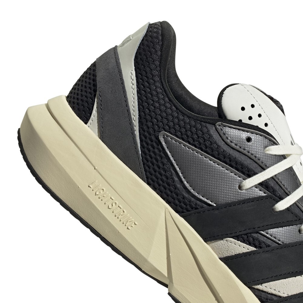 アディダス（adidas）（メンズ）スニーカー スポーツシューズ LIGHTBLAZE JR7214