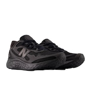 (メンズ)スニーカー スポーツシューズ Fresh Foam ARISHI v4 TIRALUX MARISTX42E
