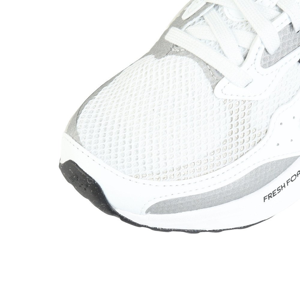 ニューバランス（new balance）（メンズ）スニーカー スポーツシューズ フレッシュ フォーム アリシ V4 ホワイト MARISTW4 2E スポーツ カジュアル シューズ