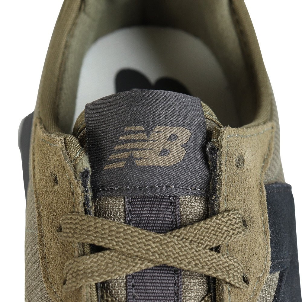 ニューバランス（new balance）（メンズ）スニーカー スポーツシューズ 327 グリーン U3274FOD スポーツ カジュアル シューズ 