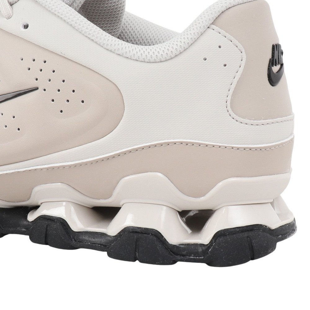 ナイキ（NIKE）（メンズ）スニーカー スポーツシューズ リアックス 8