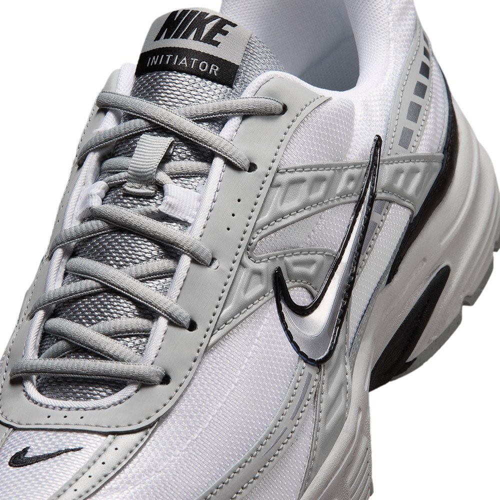 ナイキ（NIKE）（メンズ）スニーカー スポーツシューズ イニシエーター