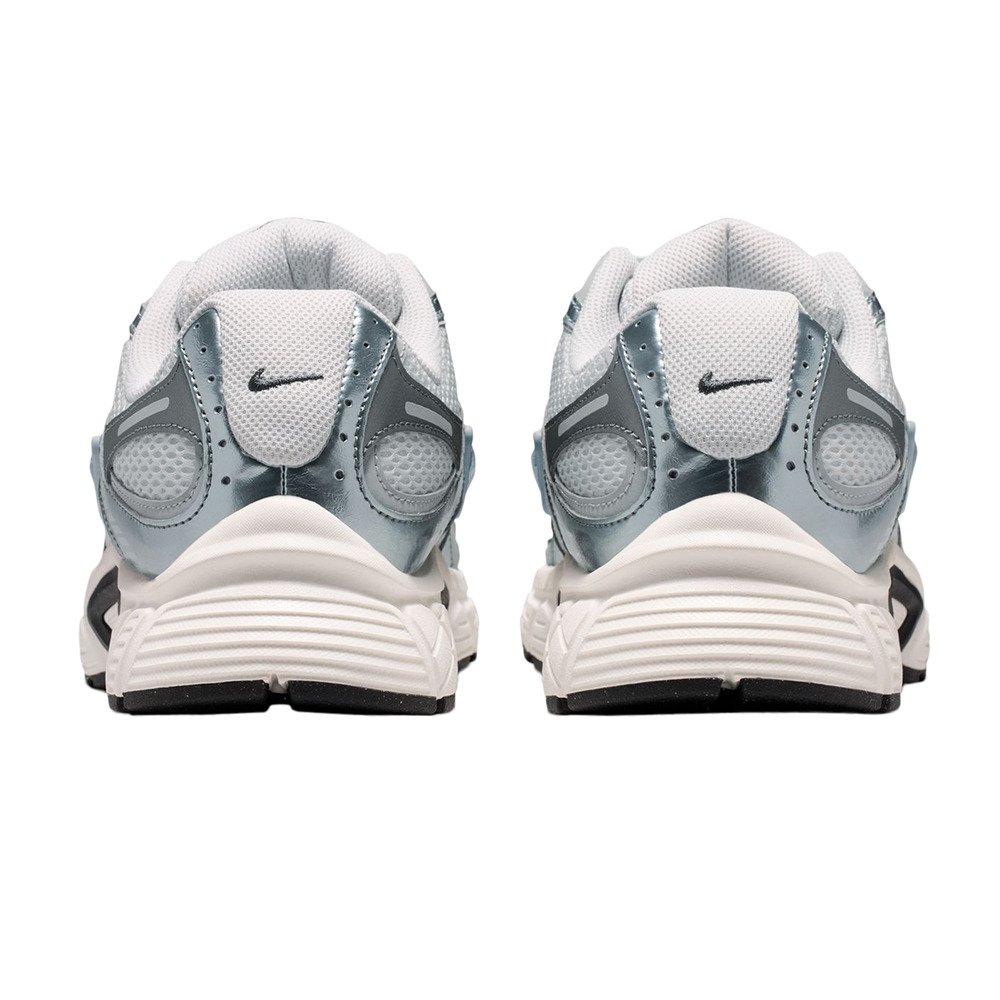 ナイキ（NIKE）（メンズ）スニーカー スポーツシューズ V5 RNR