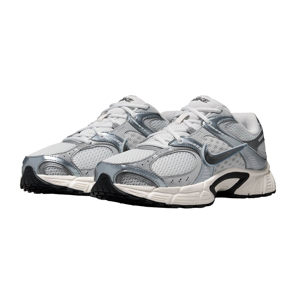 ナイキ（NIKE）（メンズ）スニーカー スポーツシューズ V5 RNR