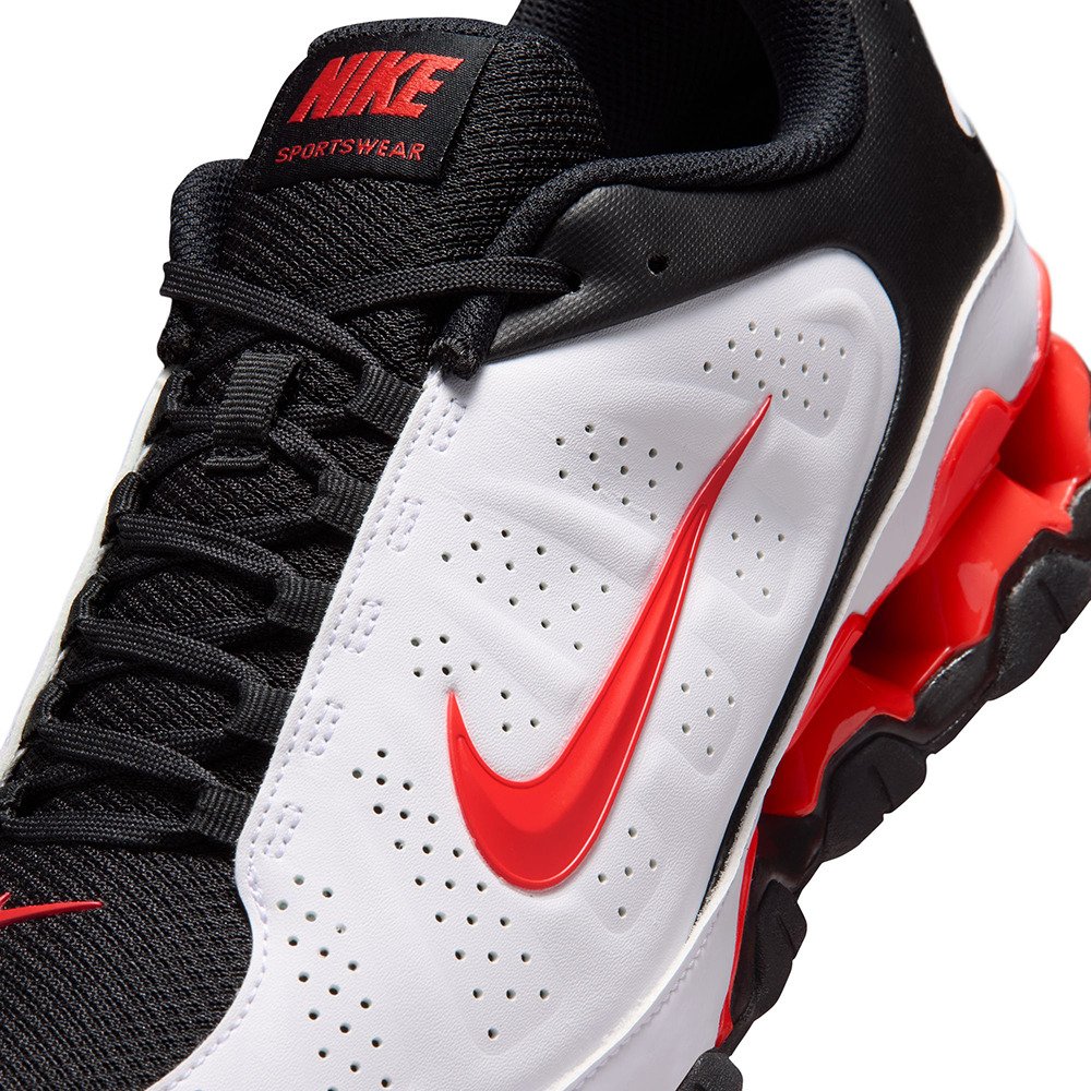 ナイキ（NIKE）（メンズ）スニーカー スポーツシューズ リアックス 8
