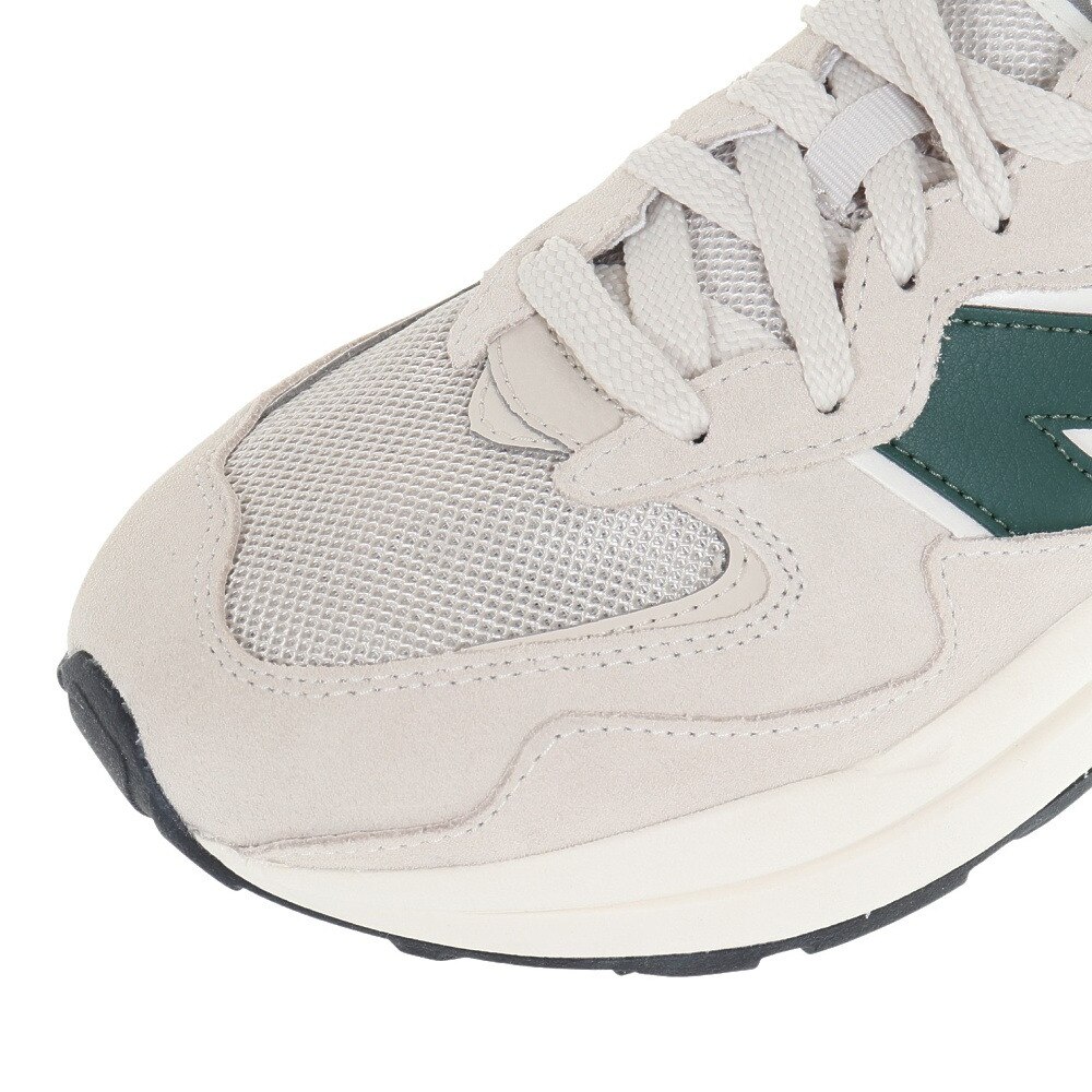 ニューバランス（new balance）（メンズ、レディース）スニーカー 57/40 5740 M5740 ESA D ホワイト グリーン カジュアル スポーツシューズ タウン 日常履き 