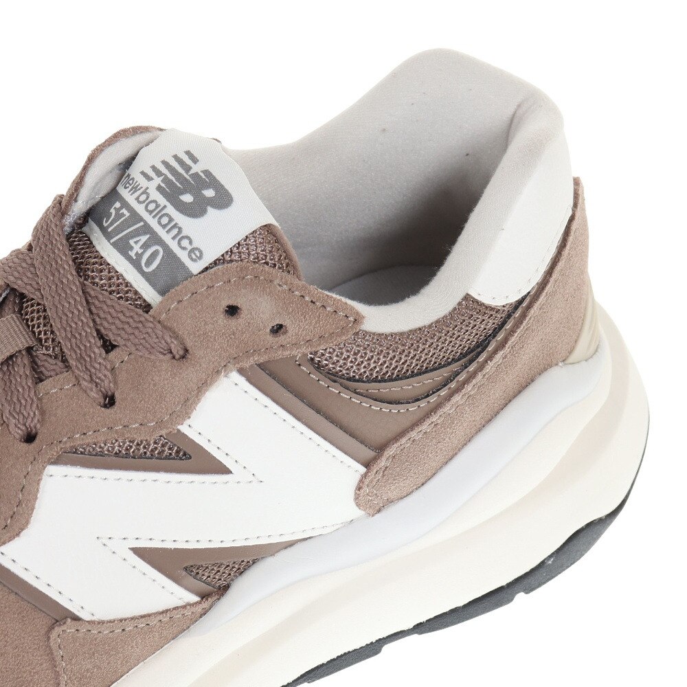 ニューバランス（new balance）（メンズ、レディース）スニーカー 57/40 5740 M5740 ESB D ベージュ ホワイト カジュアル スポーツシューズ タウン 日常履き