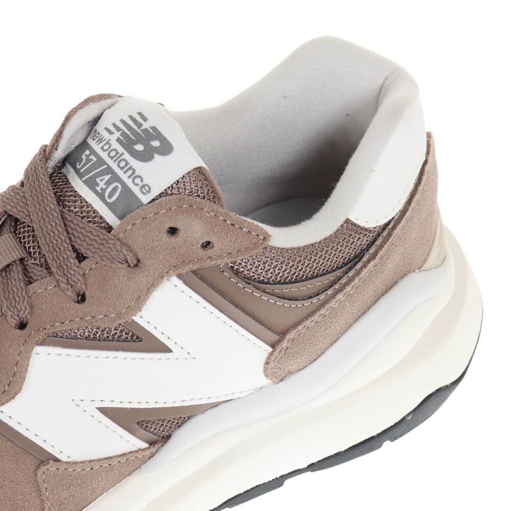 ニューバランス（new balance）（メンズ、レディース）スニーカー 57