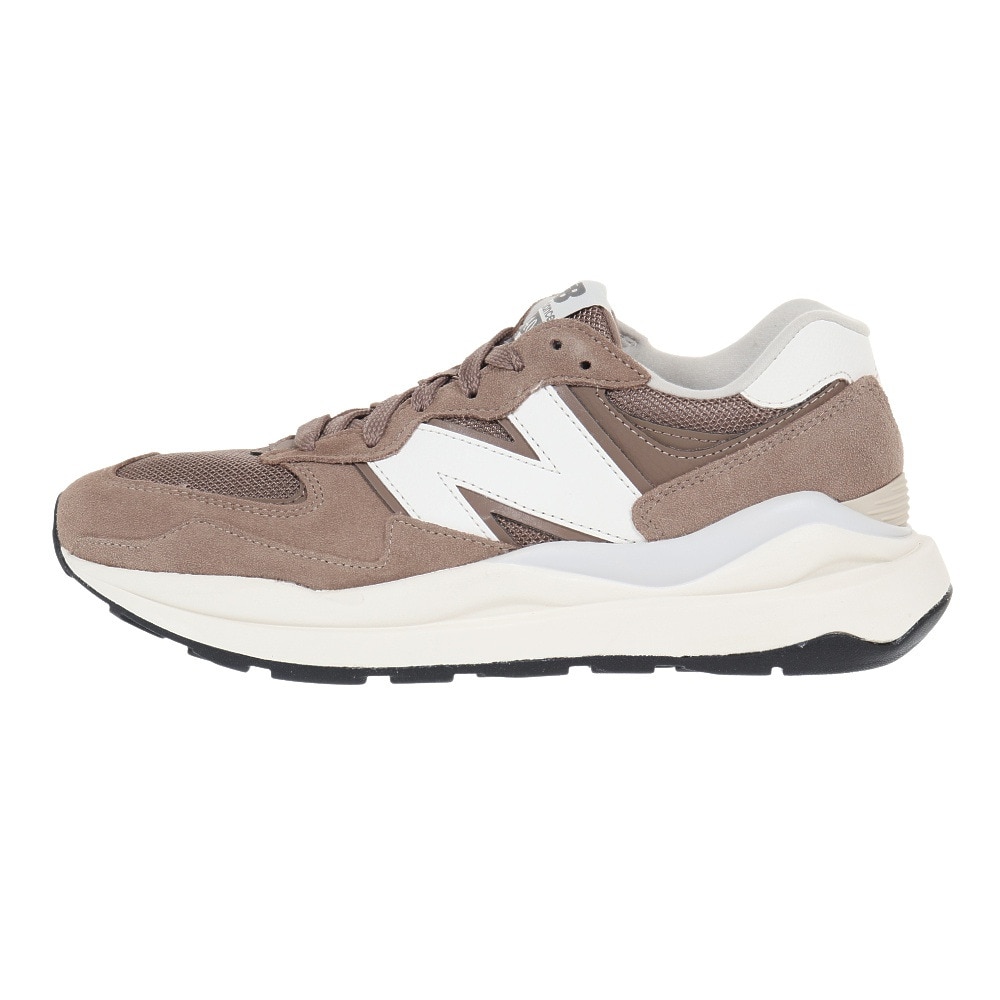 ニューバランス（new balance）（メンズ、レディース）スニーカー 57/40 5740 M5740 ESB D ベージュ ホワイト カジュアル  スポーツシューズ タウン 日常履き