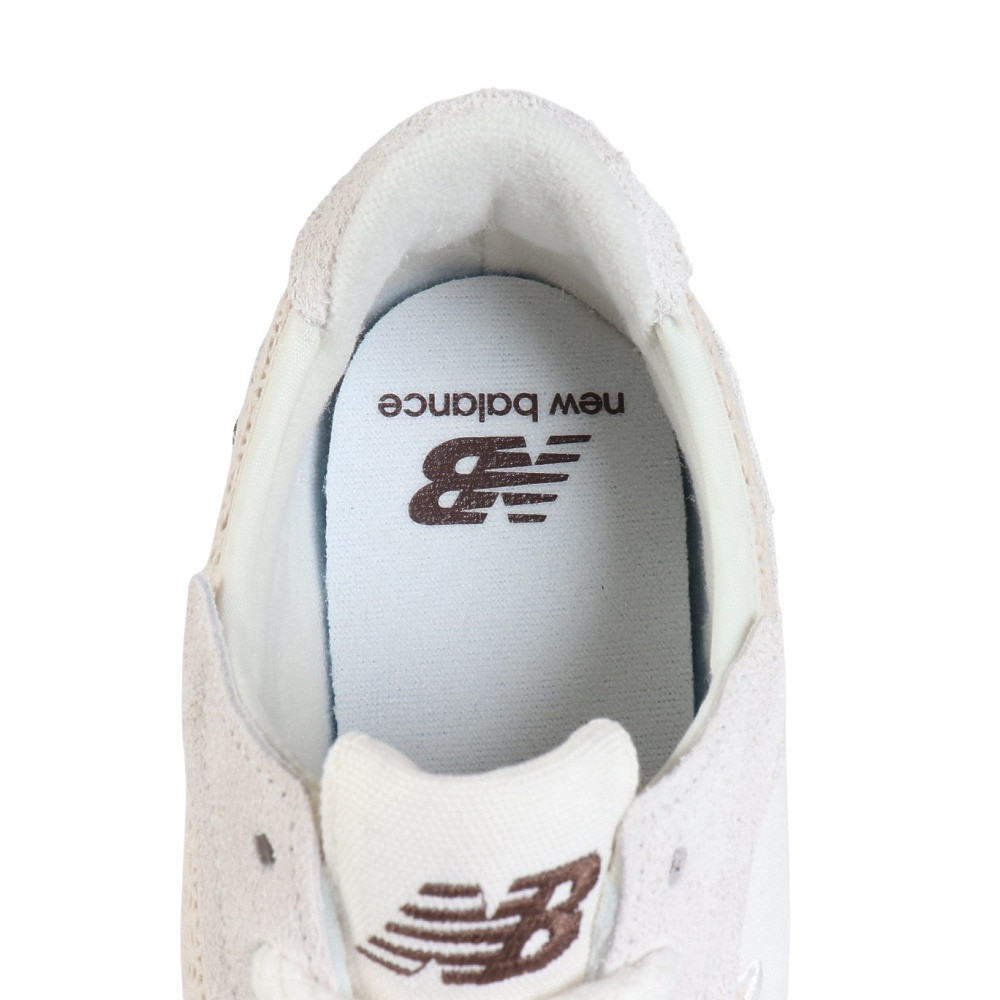 ニューバランス（new balance）（メンズ、レディース）スニーカー スポーツシューズ 327 VA U327WVAD