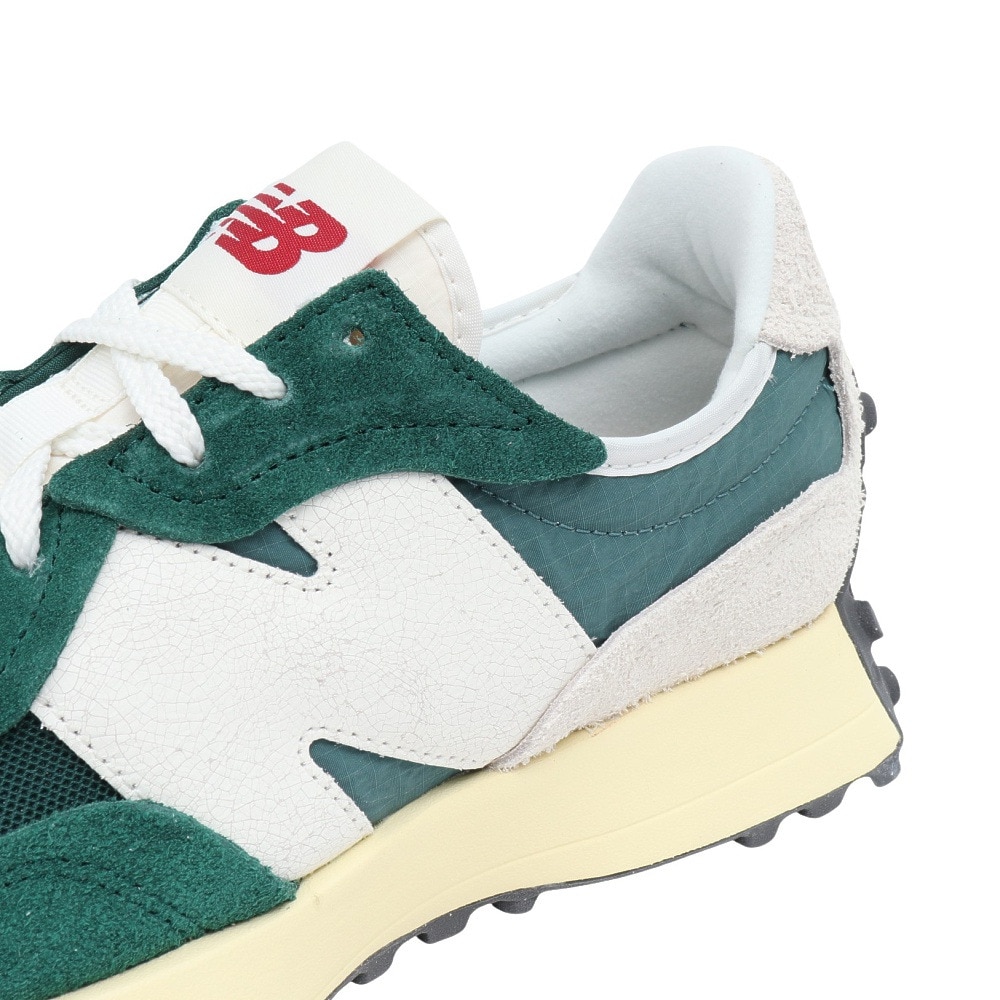 送料無料】New Balance[ニューバランス]/U327Wシリーズ/GREEN[グリーン]/U327WRG  人気モデル「327」のアッパーにボリュームを持たせた「U327W」 | あかい靴のオンラインストア 【あかい靴 Web Shop】